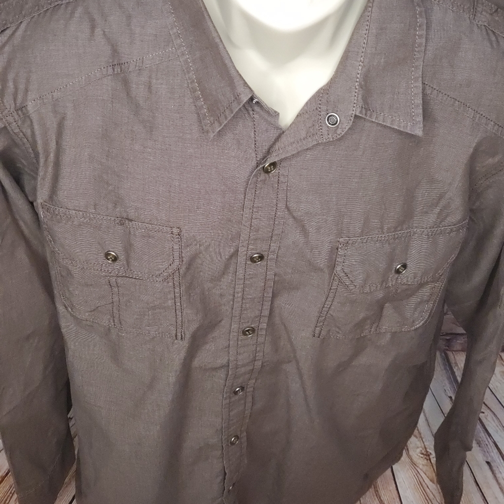 Mens American Rag Button Down size Large
